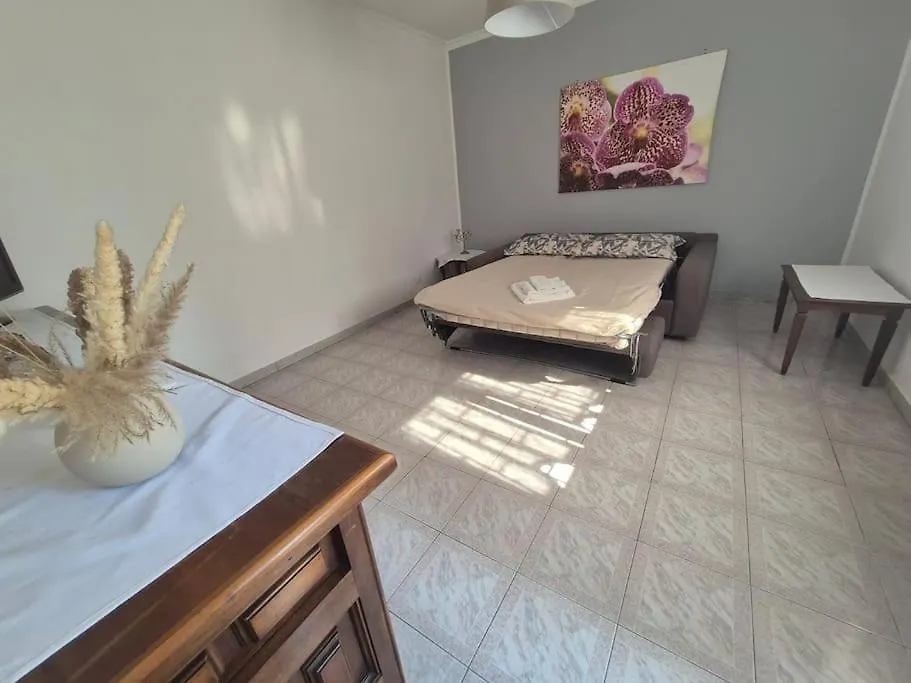 Acquedotto Claudio Apartment Rome Italy